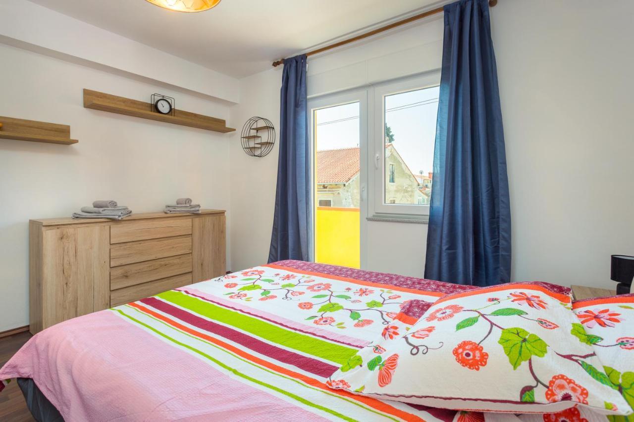 Sunny Apartment Ili Near Amfiteatar Póla Kültér fotó